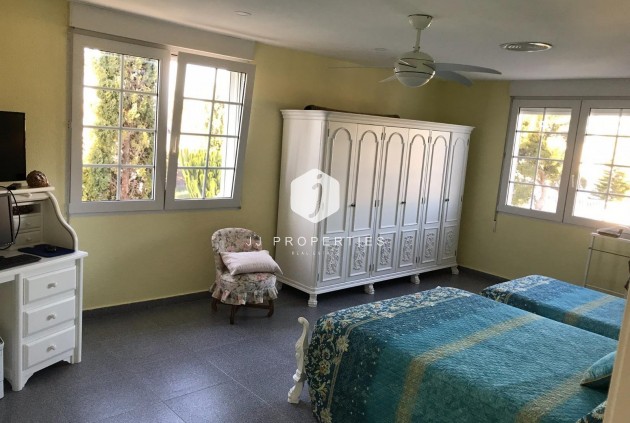 Tweedehands - Villa -
Orihuela Costa - Cabo Roig