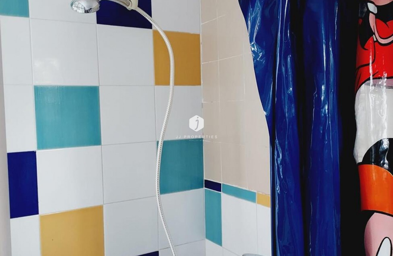 Tweedehands - Villa -
Orihuela Costa - Punta Prima