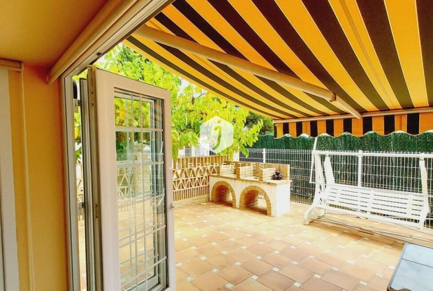 Resale - Villa -
Orihuela Costa - Cabo Roig