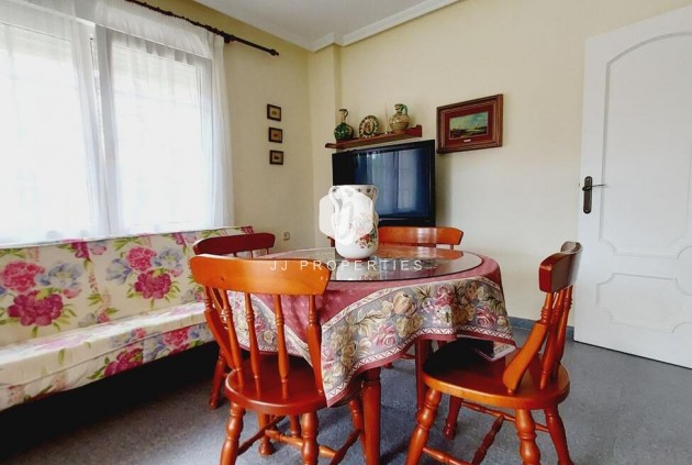 Resale - Villa -
Orihuela Costa - Cabo Roig