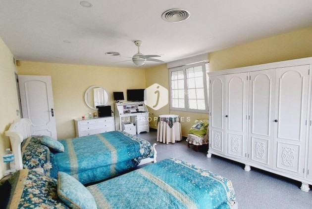 Resale - Villa -
Orihuela Costa - Cabo Roig