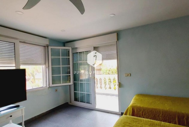 Resale - Villa -
Orihuela Costa - Cabo Roig