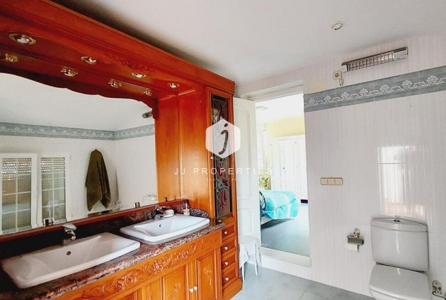 Resale - Villa -
Orihuela Costa - Cabo Roig