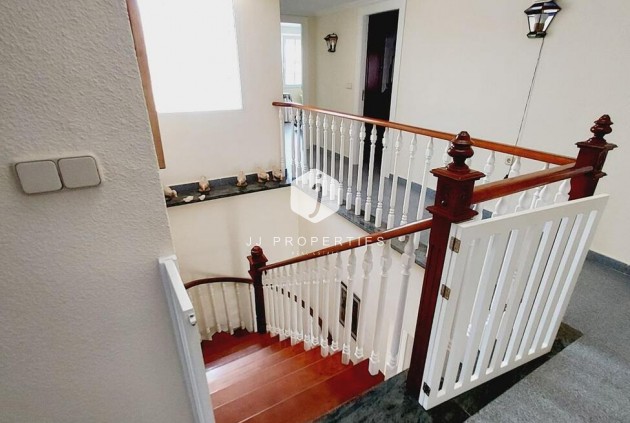 Resale - Villa -
Orihuela Costa - Cabo Roig