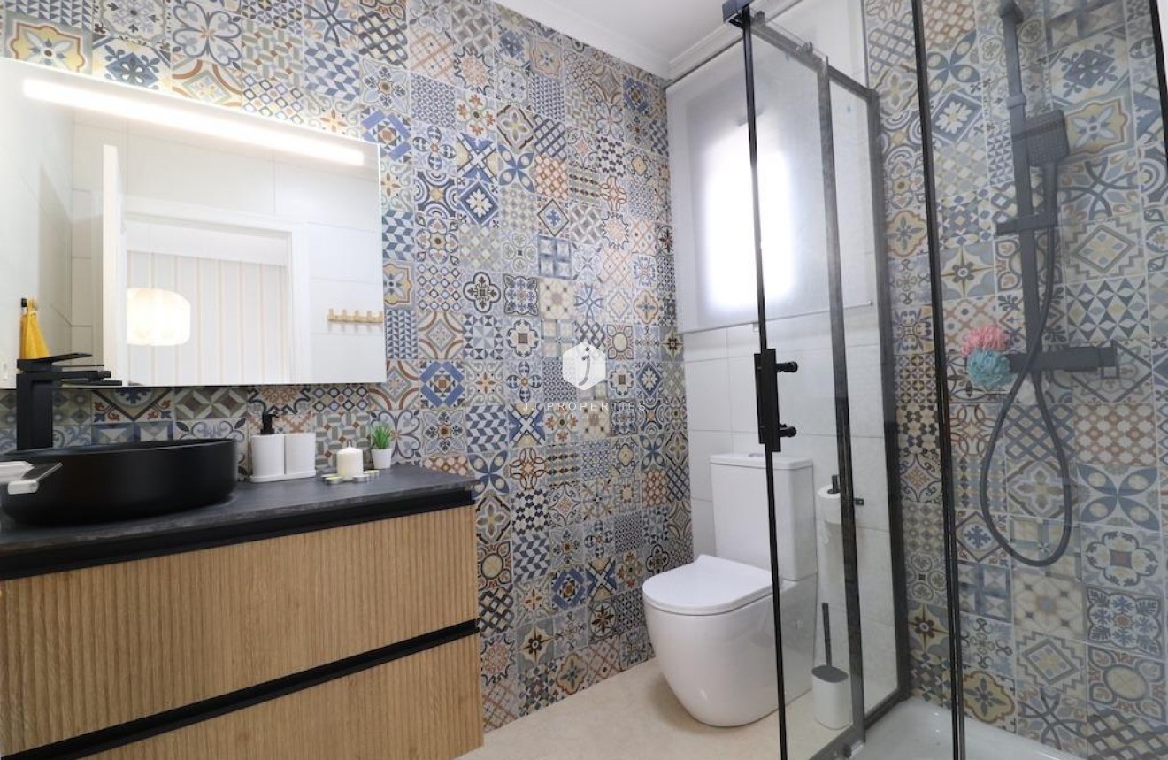 Tweedehands - Chalet -
San Miguel de Salinas - Inland