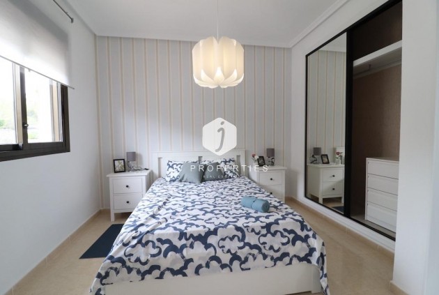 Tweedehands - Chalet -
San Miguel de Salinas - Inland