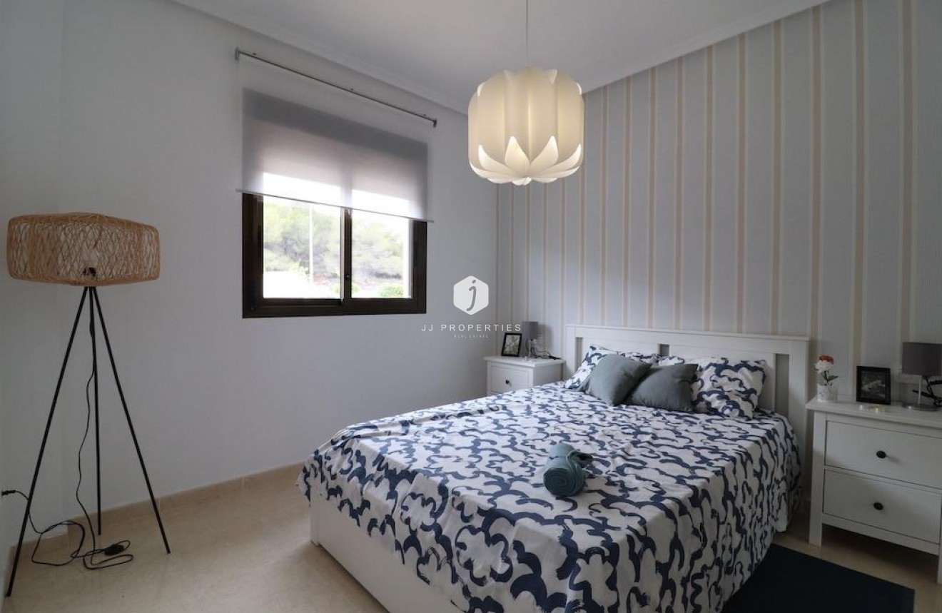 Tweedehands - Chalet -
San Miguel de Salinas - Inland