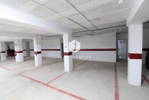 Tweedehands - Chalet -
San Miguel de Salinas - Inland