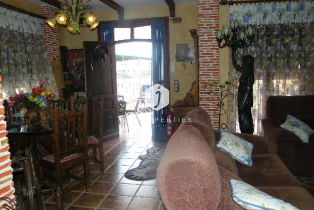 Tweedehands - Chalet -
Daya Nueva - Costa Blanca