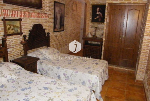 Tweedehands - Chalet -
Daya Nueva - Costa Blanca