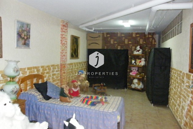 Tweedehands - Chalet -
Daya Nueva - Costa Blanca