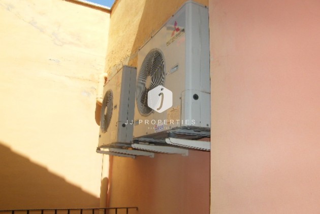 Tweedehands - Chalet -
Daya Nueva - Costa Blanca