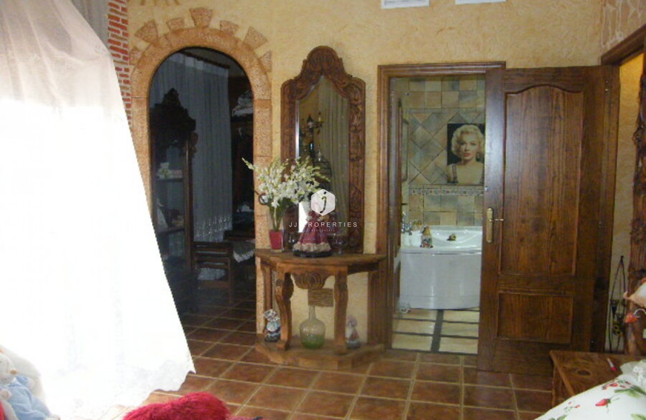 Tweedehands - Chalet -
Daya Nueva - Costa Blanca