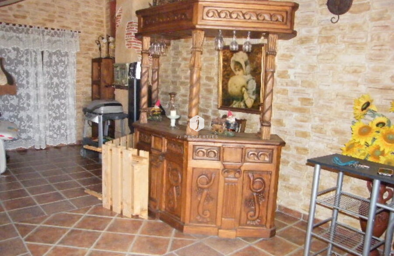 Tweedehands - Chalet -
Daya Nueva - Costa Blanca