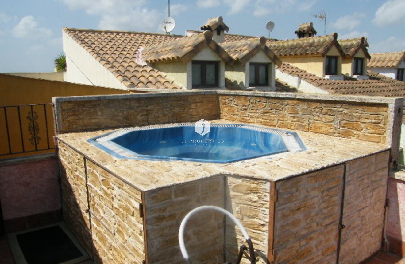 Tweedehands - Chalet -
Daya Nueva - Costa Blanca