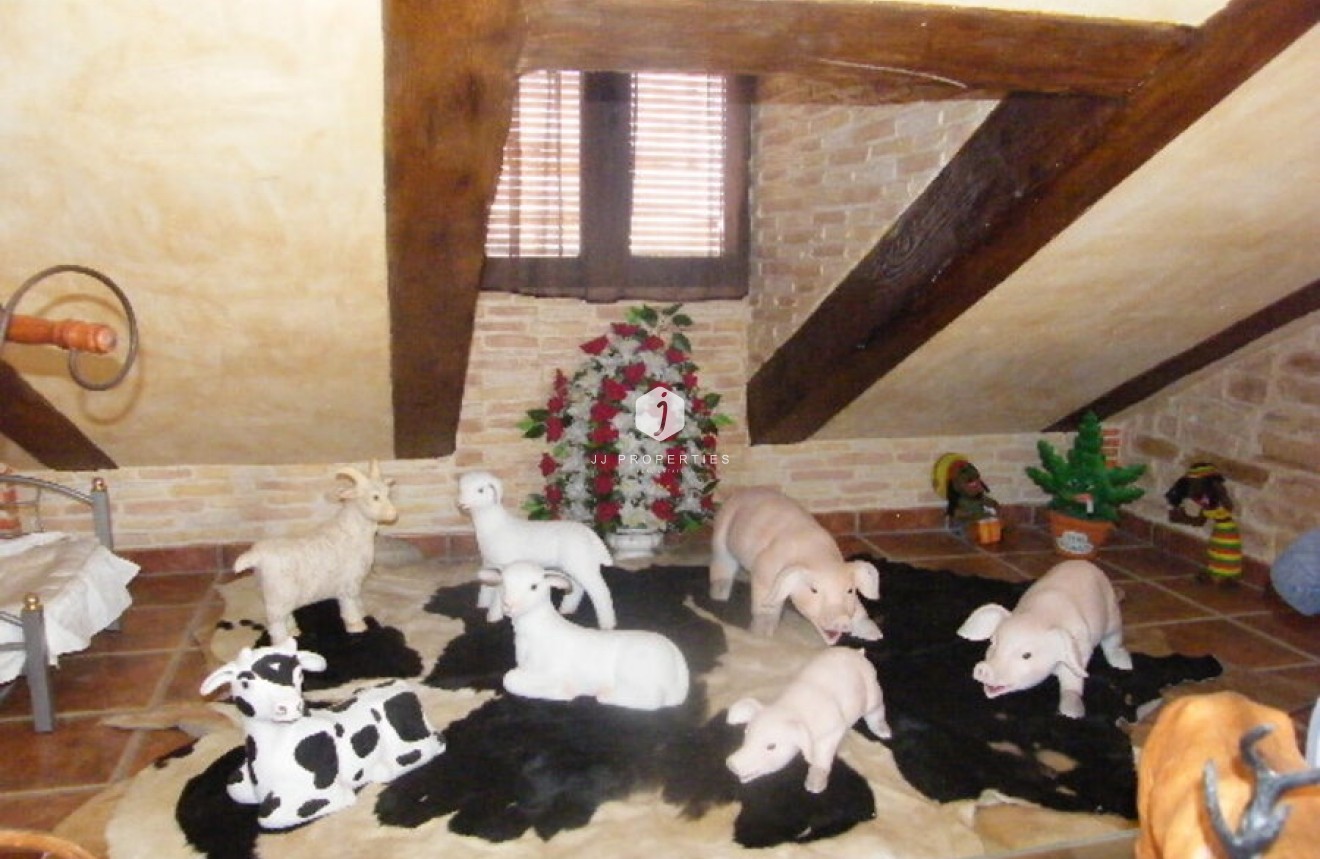 Tweedehands - Chalet -
Daya Nueva - Costa Blanca