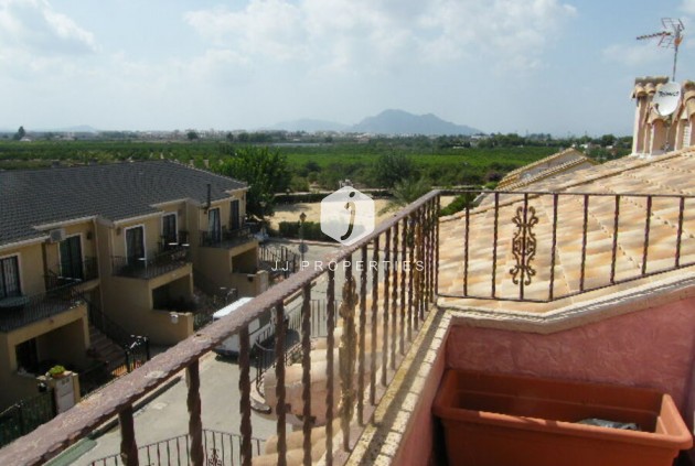 Tweedehands - Chalet -
Daya Nueva - Costa Blanca