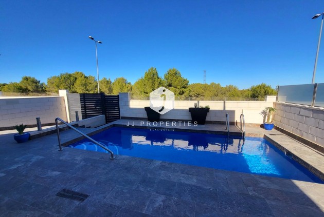 Tweedehands - Villa -
Orihuela Costa - PAU 26