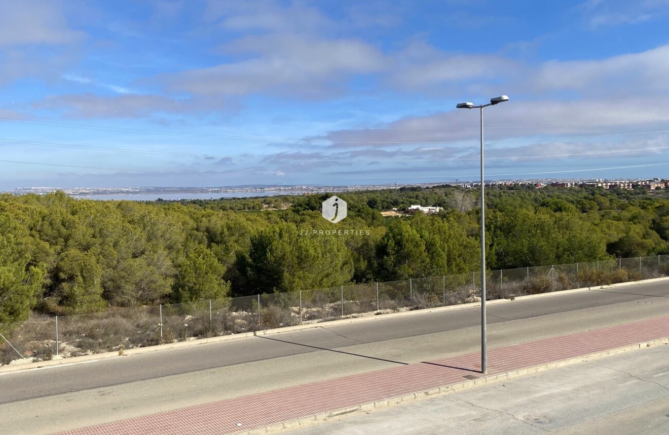 Tweedehands - Villa -
Orihuela Costa - PAU 26