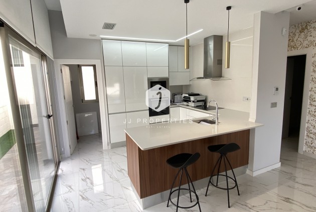 Tweedehands - Villa -
Orihuela Costa - PAU 26