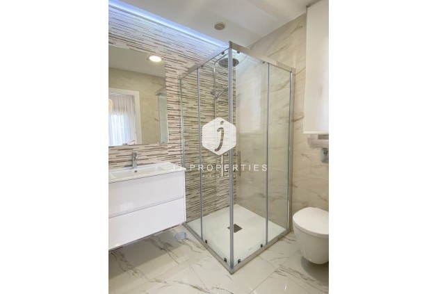 Tweedehands - Villa -
Orihuela Costa - PAU 26