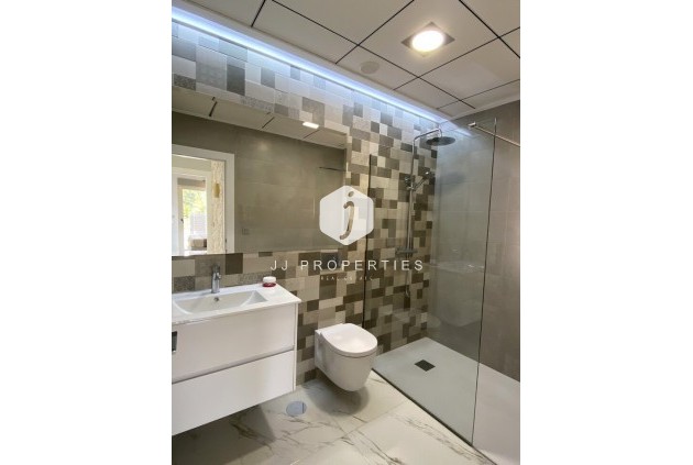 Tweedehands - Villa -
Orihuela Costa - PAU 26