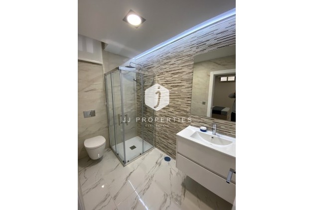 Tweedehands - Villa -
Orihuela Costa - PAU 26