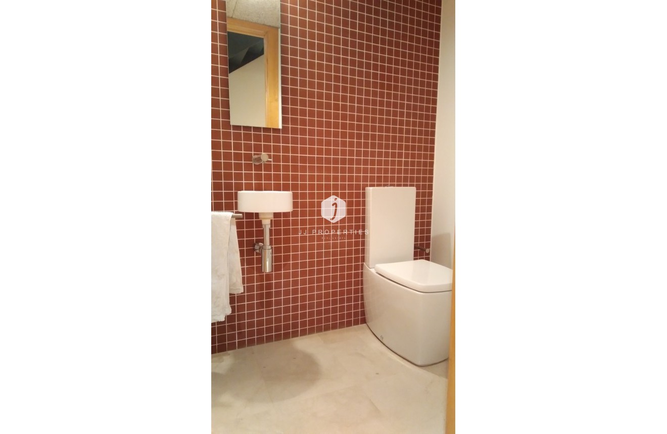 Tweedehands - duplex -
Almoradí - Costa Blanca