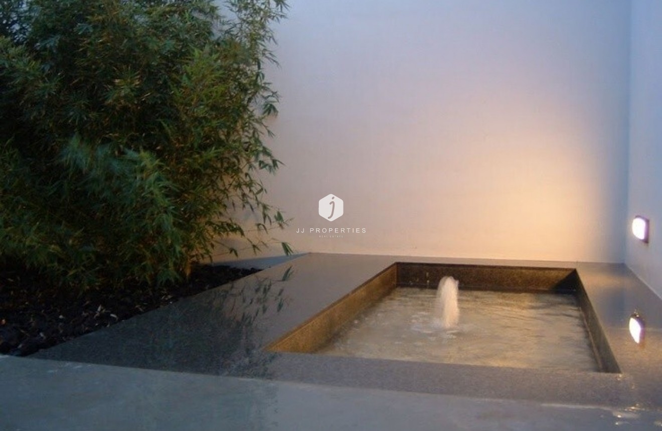 Tweedehands - duplex -
Almoradí - Costa Blanca