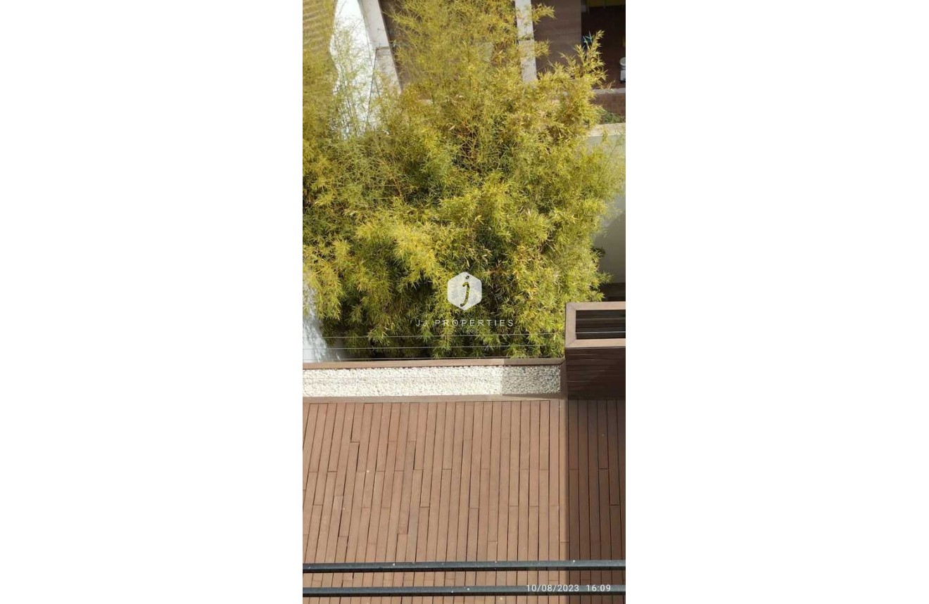 Tweedehands - duplex -
Almoradí - Costa Blanca