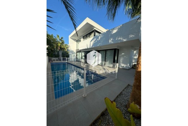 Tweedehands - Villa -
Ciudad Quesada - Costa Blanca Sur