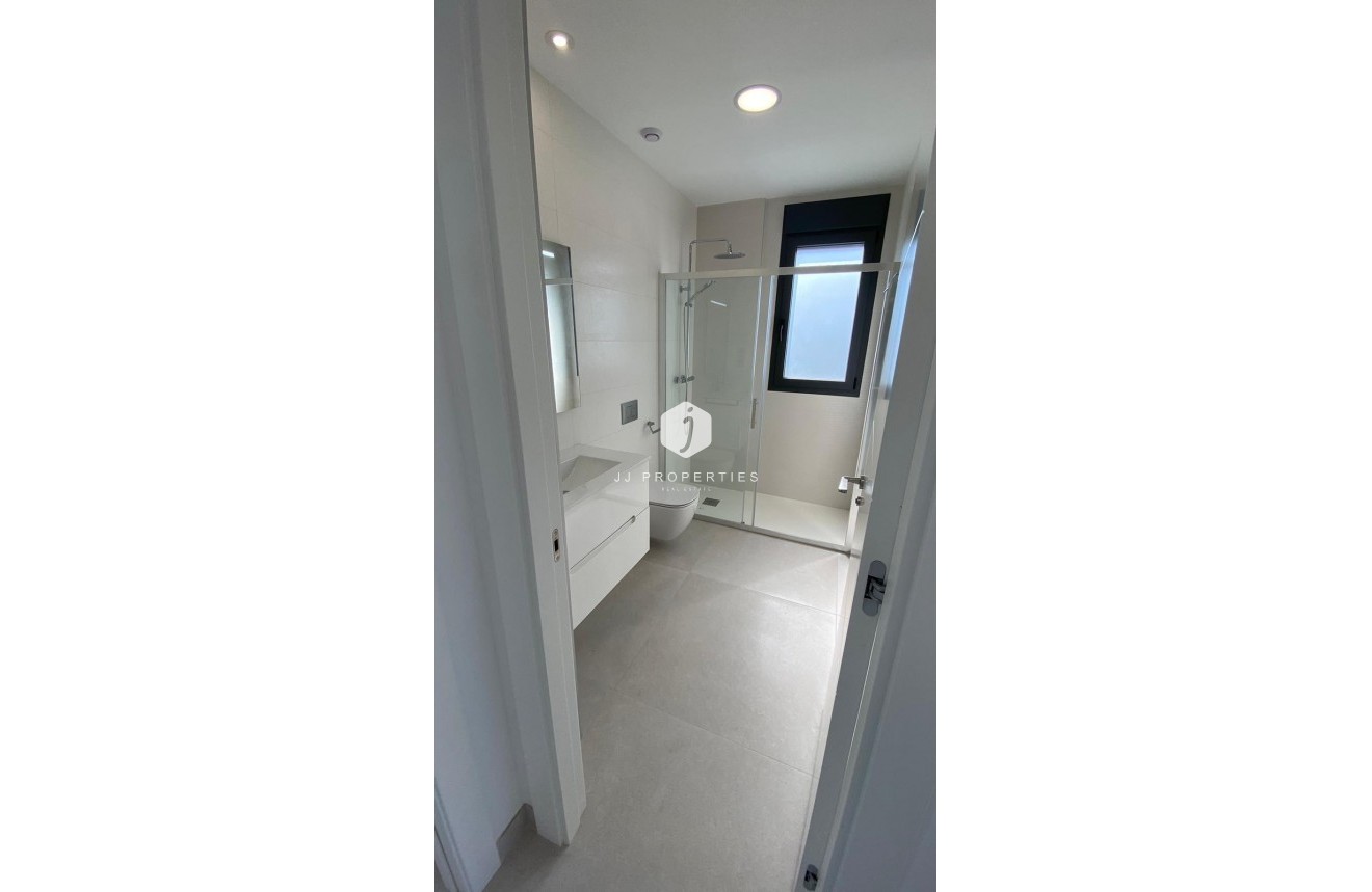 Tweedehands - Villa -
Torrevieja - Los Balcones