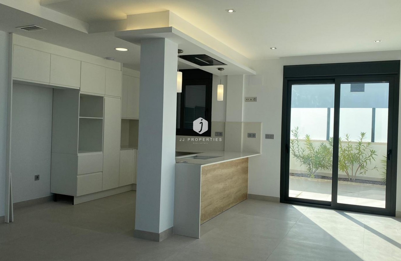 Tweedehands - Villa -
Torrevieja - Los Balcones