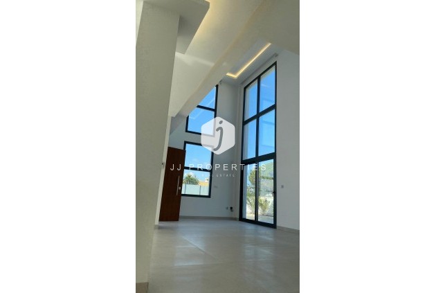 Tweedehands - Villa -
Torrevieja - Los Balcones