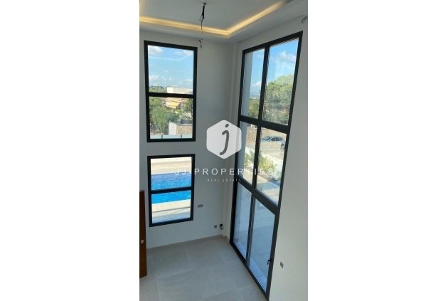 Tweedehands - Villa -
Torrevieja - Los Balcones