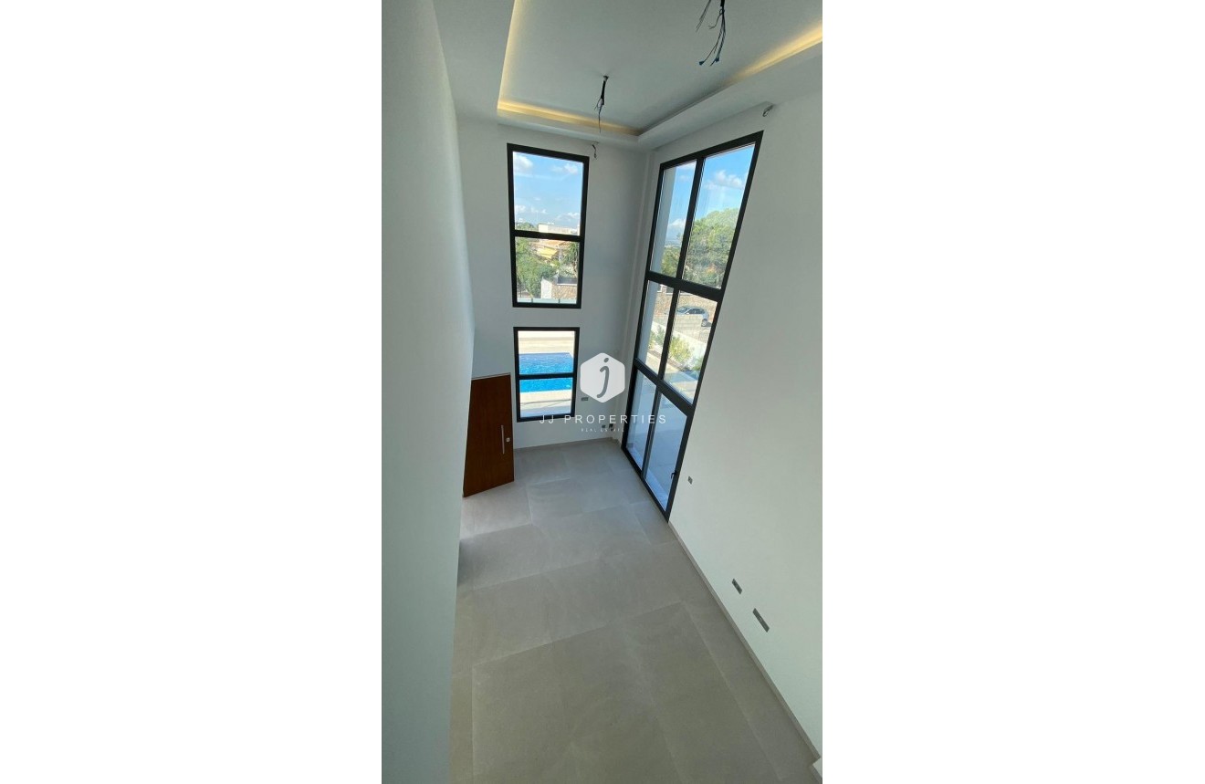 Tweedehands - Villa -
Torrevieja - Los Balcones