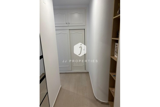 Tweedehands - Appartement / flat -
Torrevieja - Centro