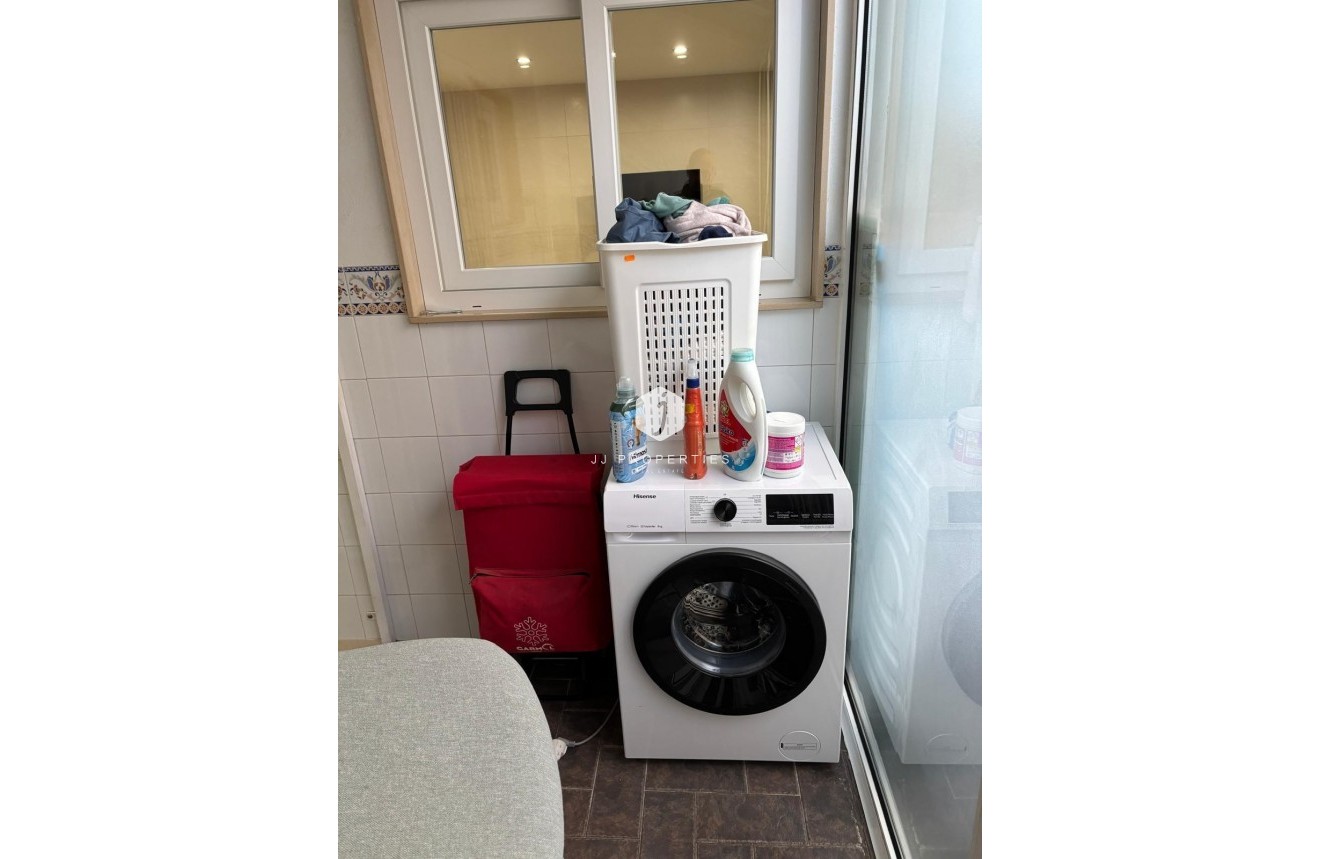 Tweedehands - Appartement / flat -
Torrevieja - Centro