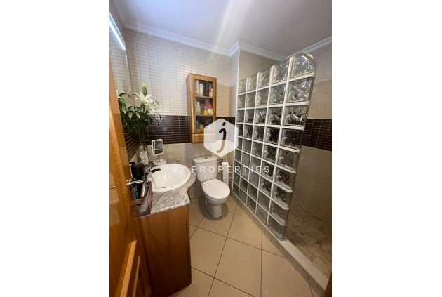 Tweedehands - Appartement / flat -
Torrevieja - Centro