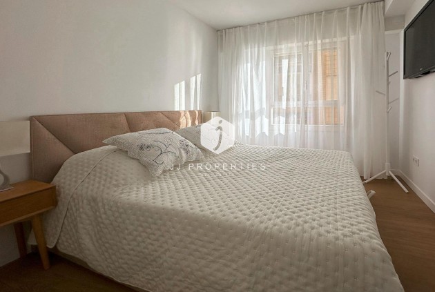 Tweedehands - Appartement / flat -
Torrevieja - Playa del Cura