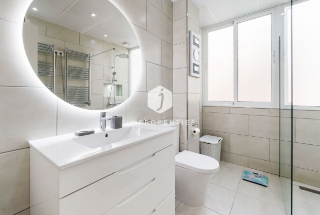 Tweedehands - Appartement / flat -
Torrevieja - Playa del Cura