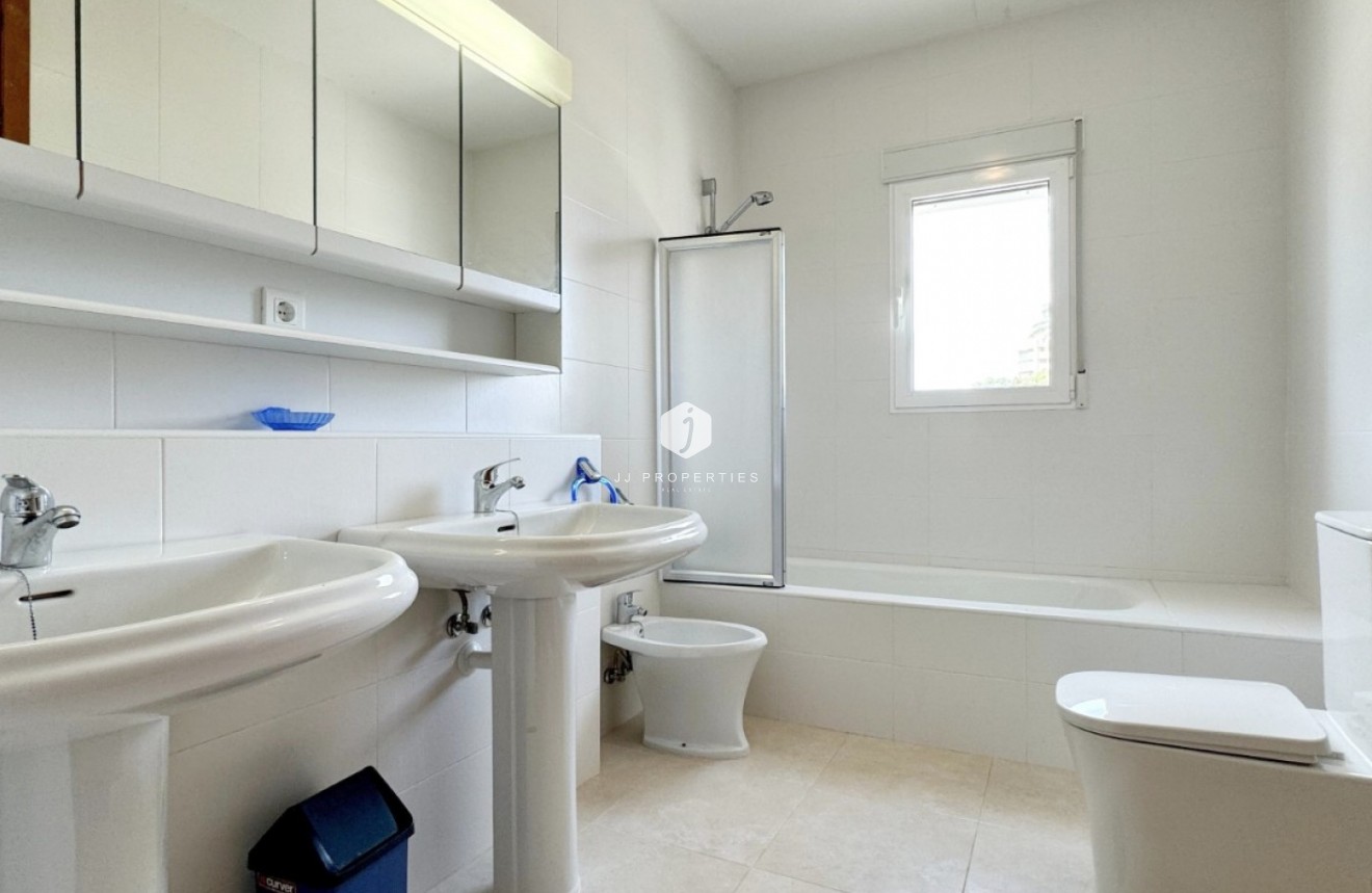 Tweedehands - Villa -
Orihuela Costa - Costa Blanca