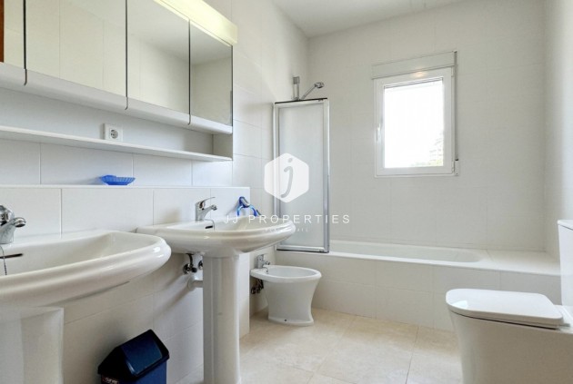 Tweedehands - Villa -
Orihuela Costa - Costa Blanca