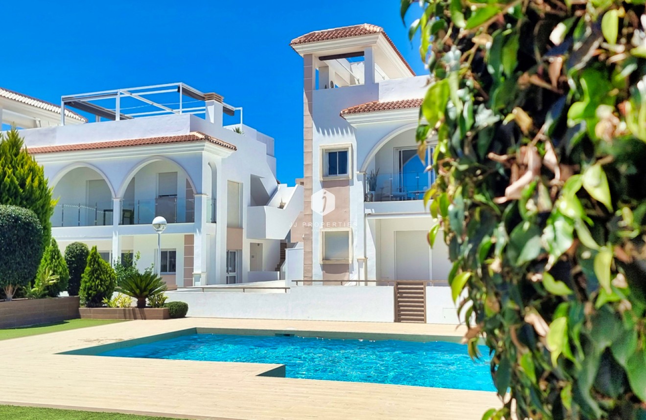 Tweedehands - Penthouse -
Ciudad Quesada - Dona Pepa