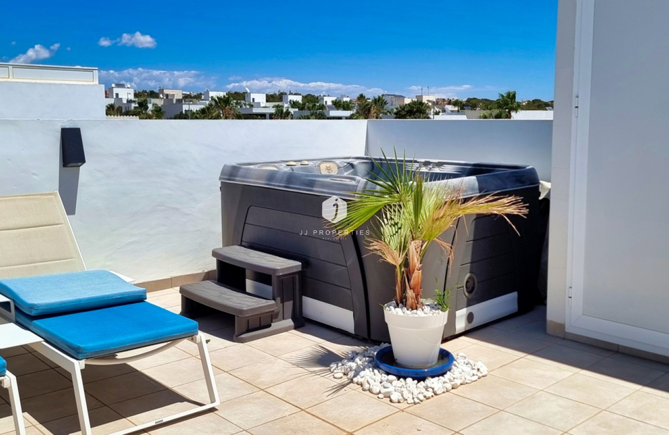 Tweedehands - Penthouse -
Ciudad Quesada - Dona Pepa