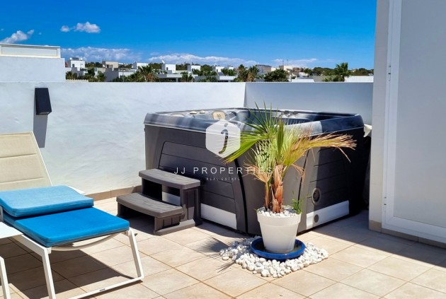 Tweedehands - Penthouse -
Ciudad Quesada - Dona Pepa