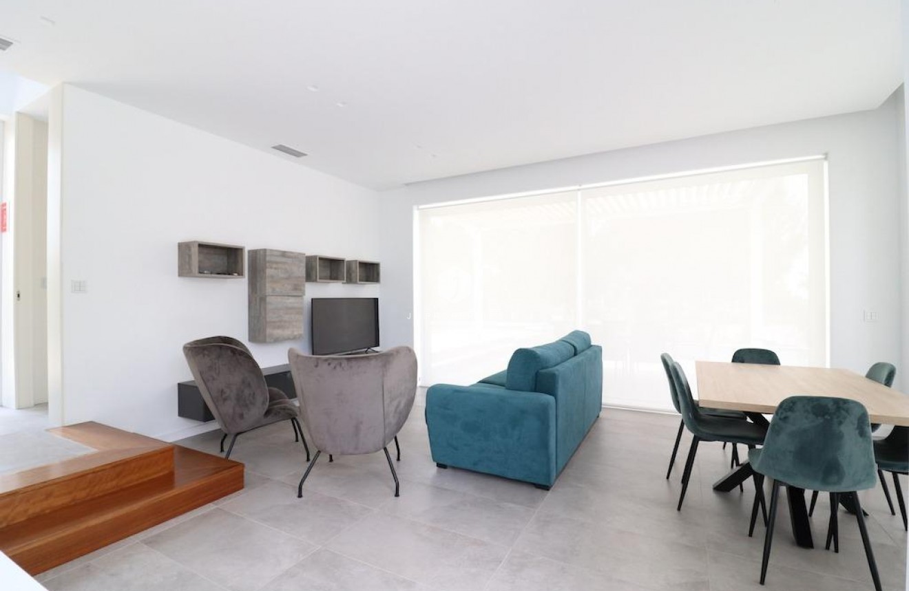 Tweedehands - Villa -
Orihuela Costa - Costa Blanca