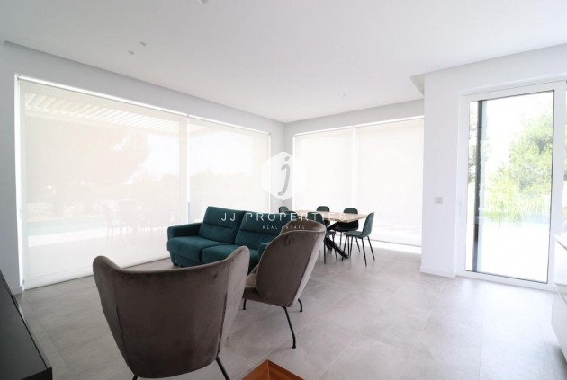 Tweedehands - Villa -
Orihuela Costa - Costa Blanca