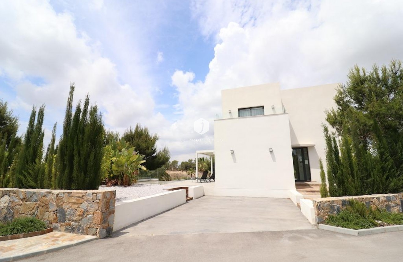 Tweedehands - Villa -
Orihuela Costa - Costa Blanca