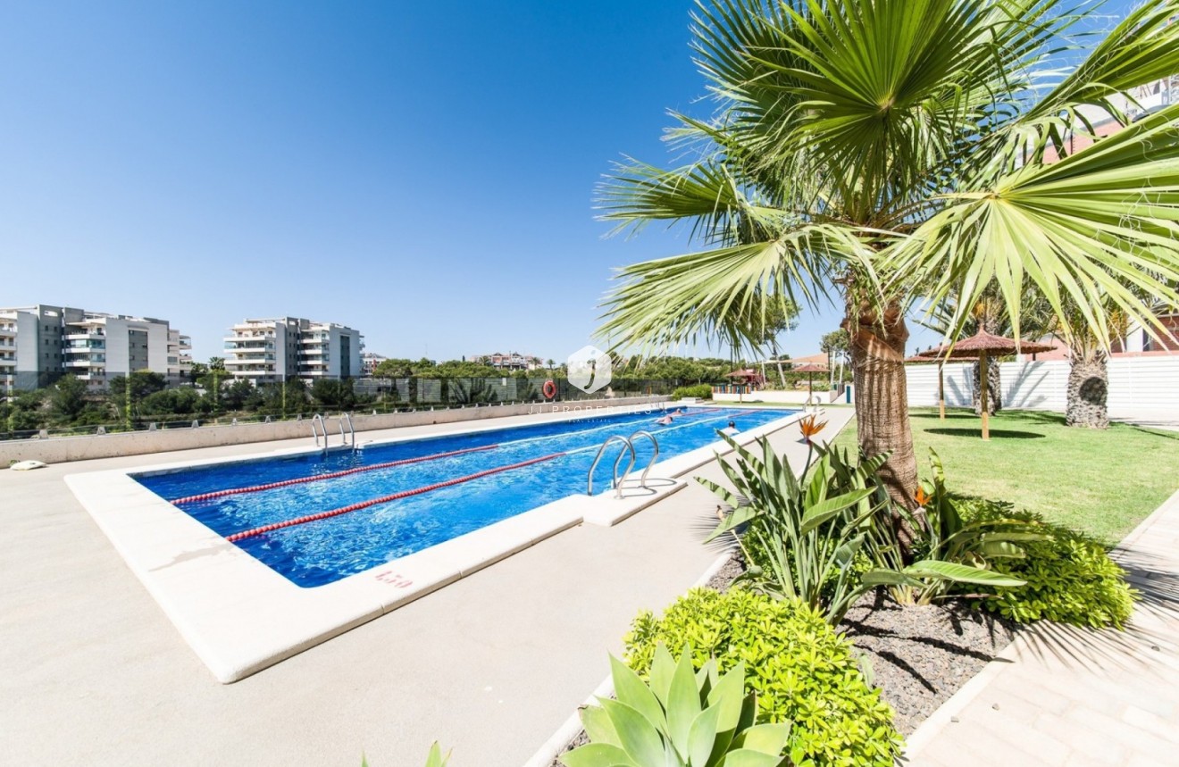 Tweedehands - Penthouse -
Orihuela Costa - Costa Blanca